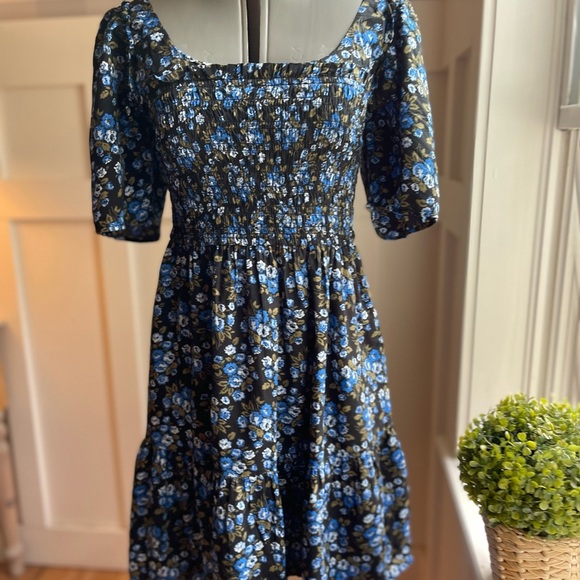 GAP Black and Blue Floral Midi Dress Size Medium - Picture 2 of 11